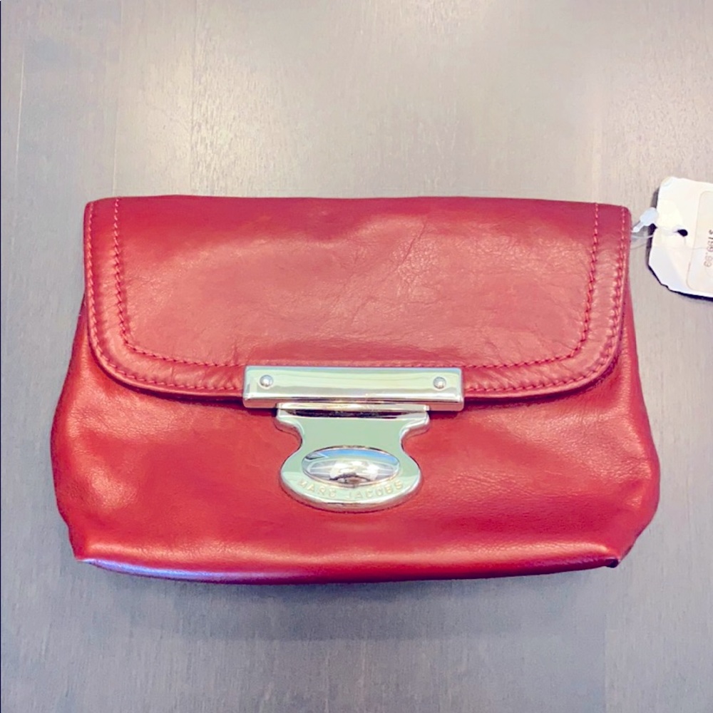 NEW Marc Jacobs leather clutch